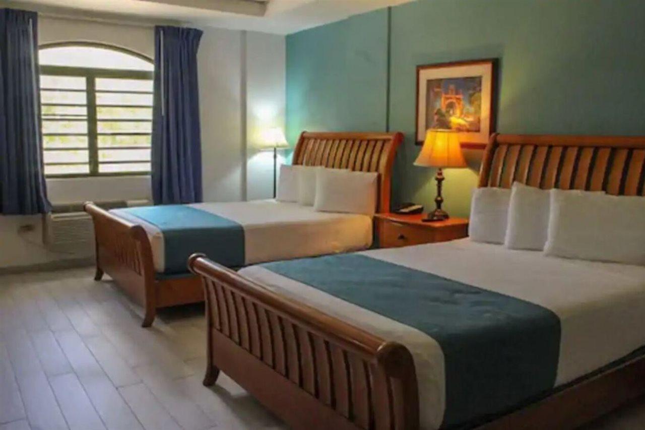 Fajardo Inn Exterior photo